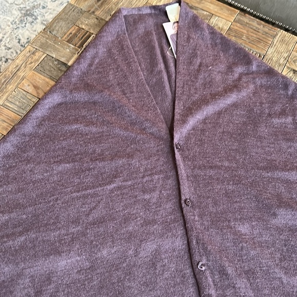 NWT Simply Noelle Lightweight Shrug Wrap - Picture 8 of 8